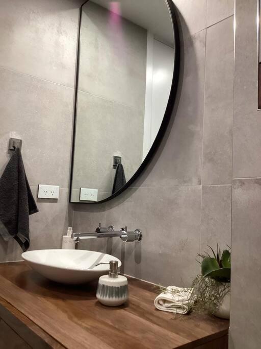Apartament In The Heart Of Port Melbourne Zewnętrze zdjęcie